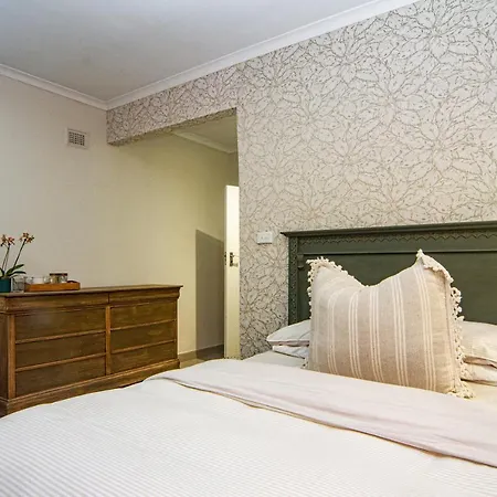 Shelbourne Lodge Durban Room photo