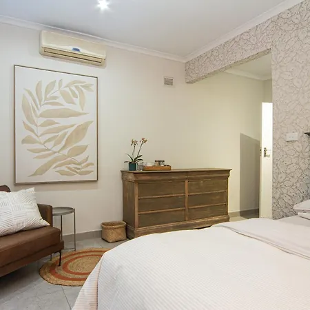Shelbourne Lodge Durban Room photo