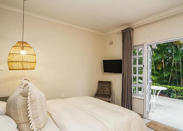 Shelbourne Lodge