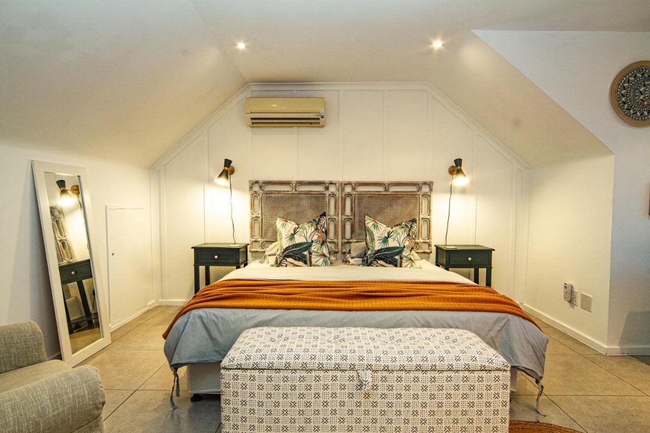 Shelbourne Lodge